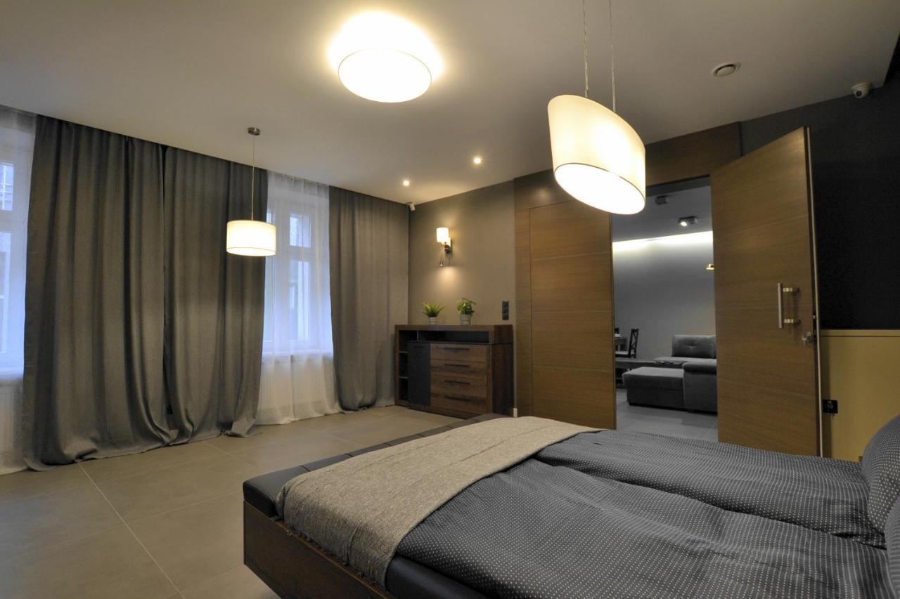 Apartament Platynowy - Centrum Gliwic Z Parkingiem Gliwice Eksteriør billede