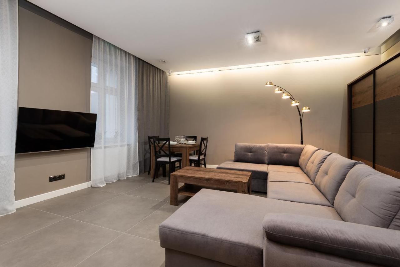 Apartament Platynowy - Centrum Gliwic Z Parkingiem Gliwice Eksteriør billede