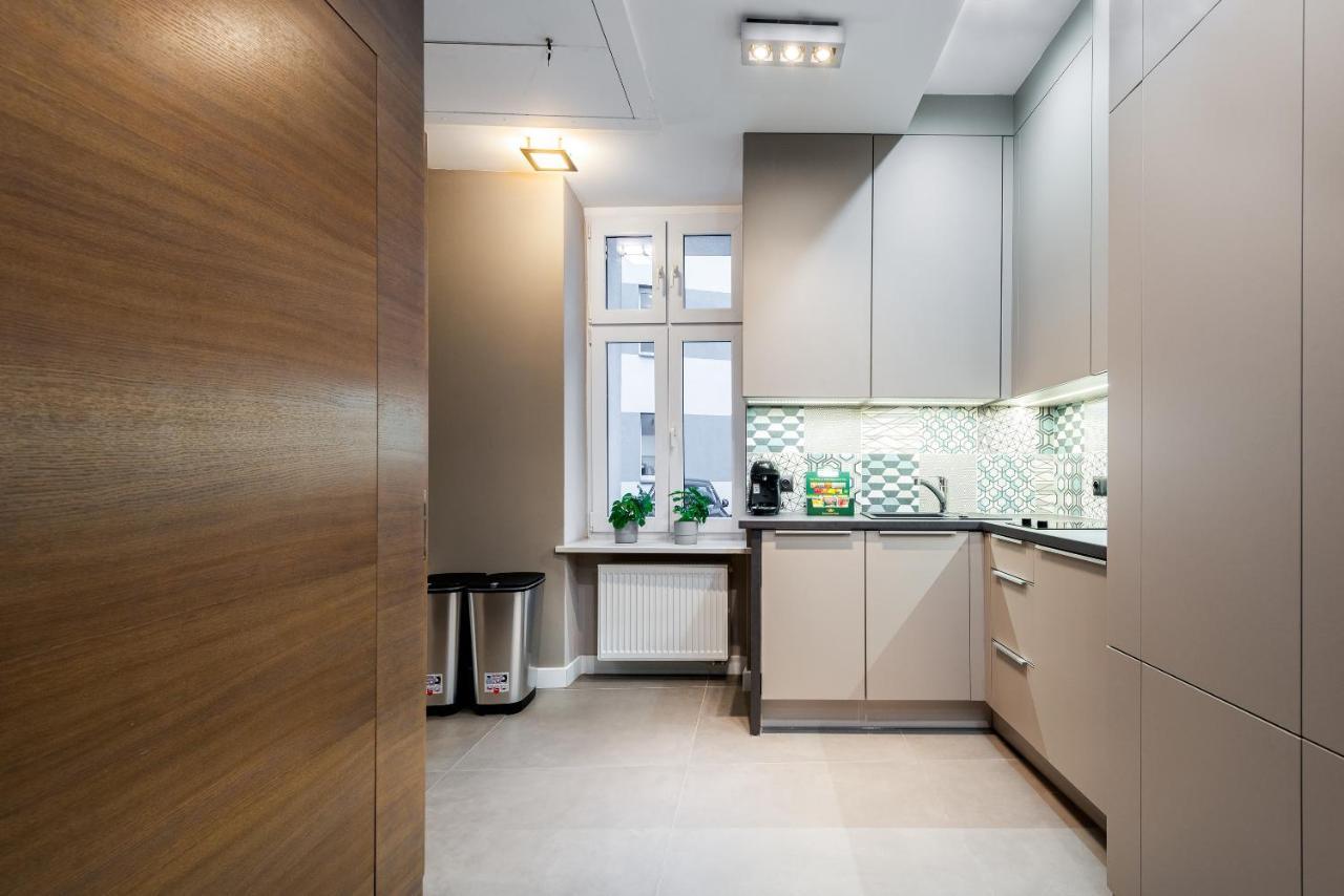 Apartament Platynowy - Centrum Gliwic Z Parkingiem Gliwice Eksteriør billede