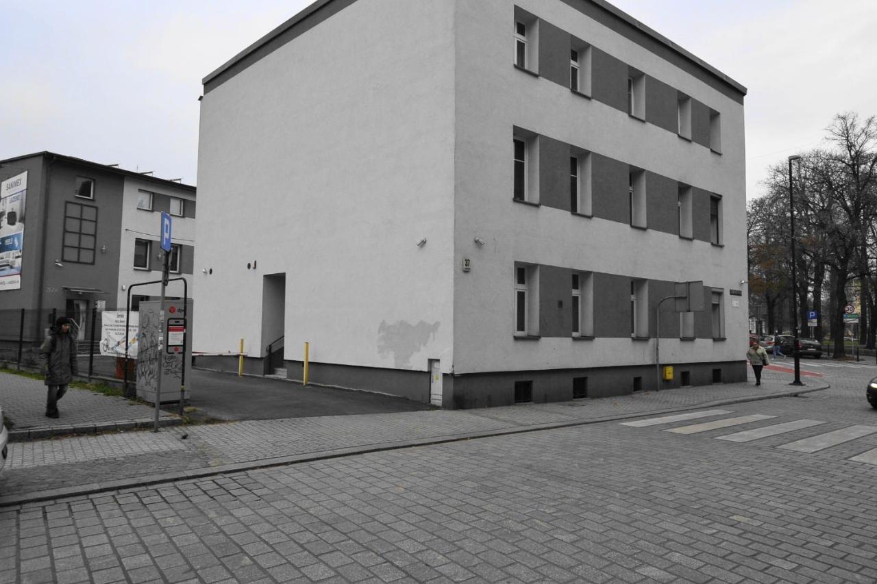 Apartament Platynowy - Centrum Gliwic Z Parkingiem Gliwice Eksteriør billede